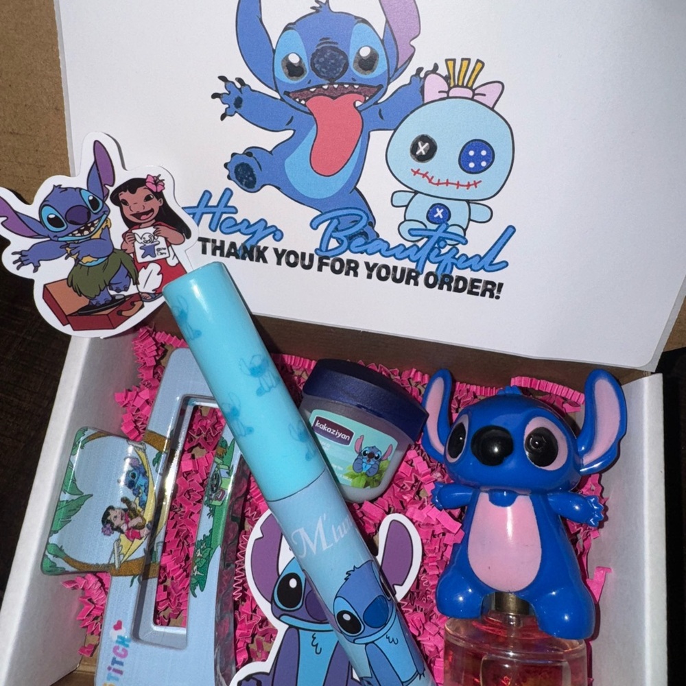 Stitch Themed Gift Box with Blue Accessories